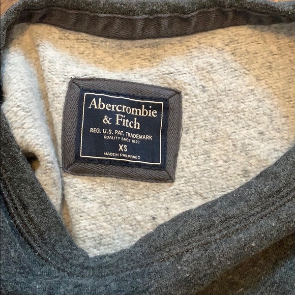 Abercrombie - Picture 2 of 3